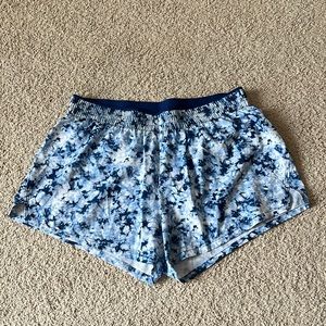 GapFit Active shorts